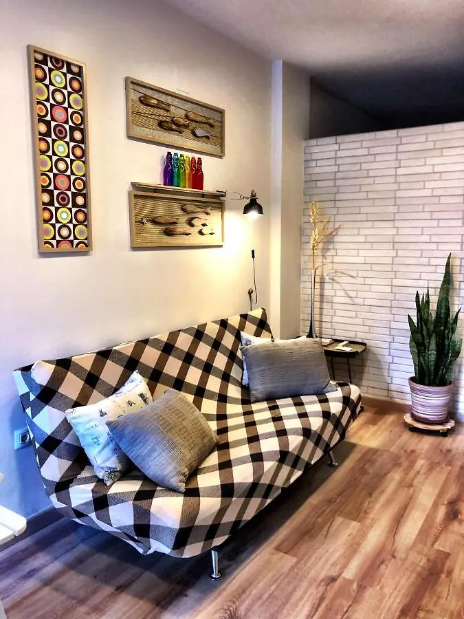 דירה טורמולינוס Casa Giuliani Perfect Place To Stay By The Beach ספרד